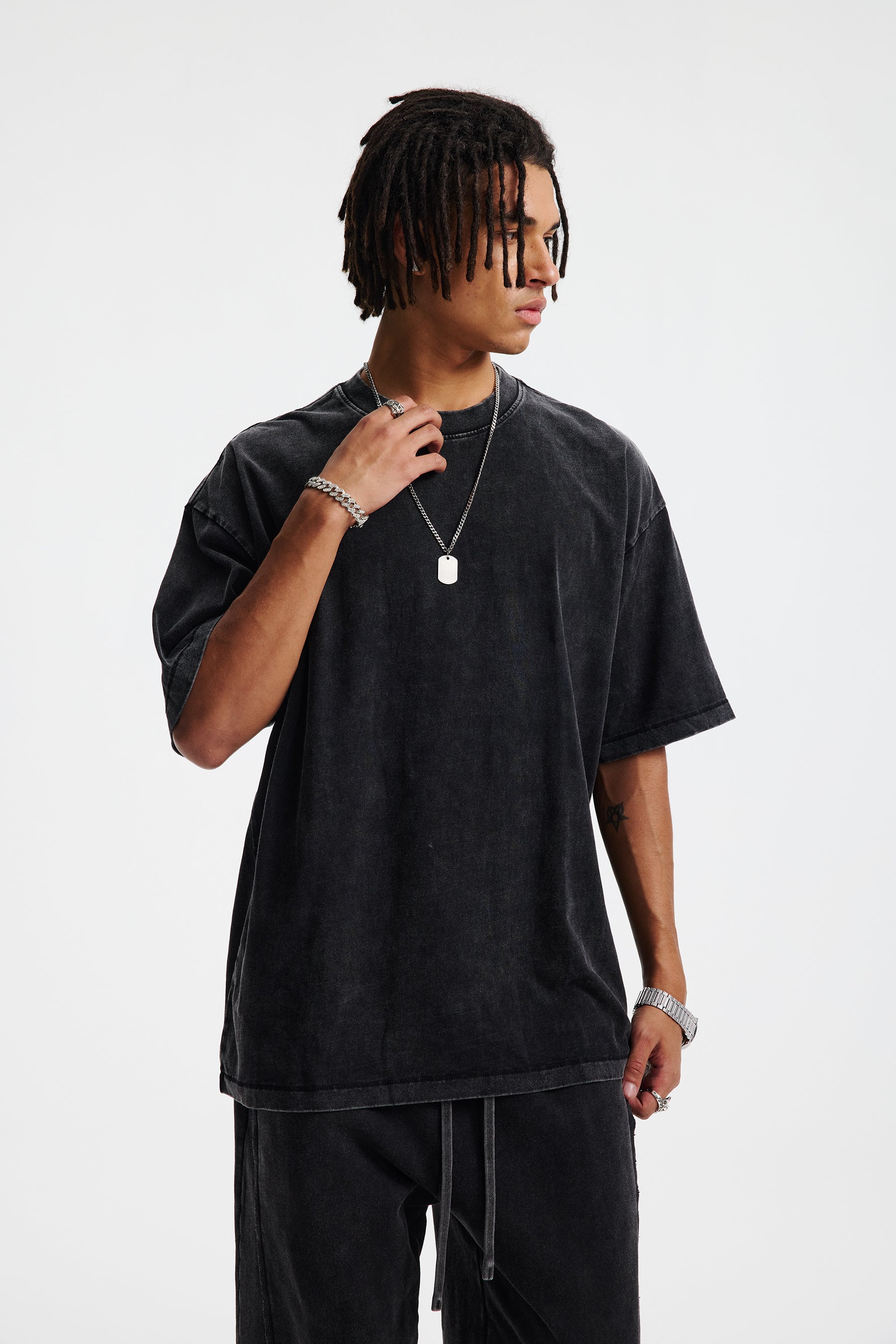 Siggnia Eclipse Washed Oversized Tee