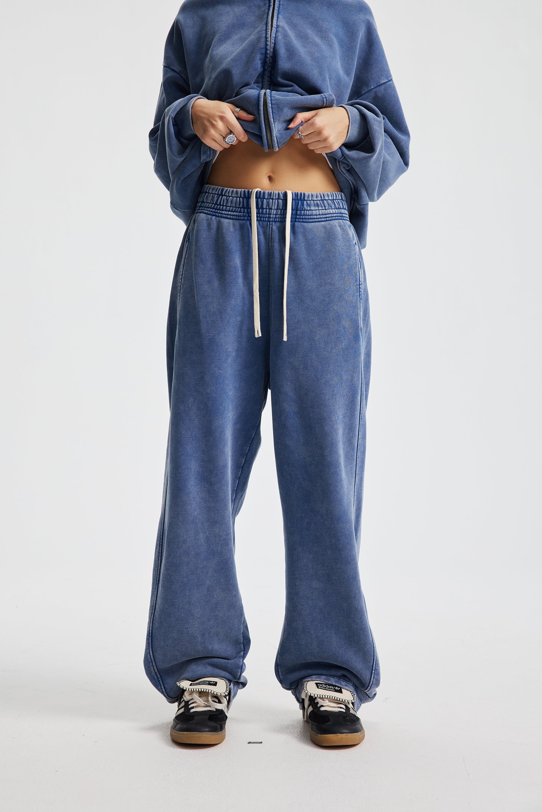 Siggnia Horizon Oversized Pants