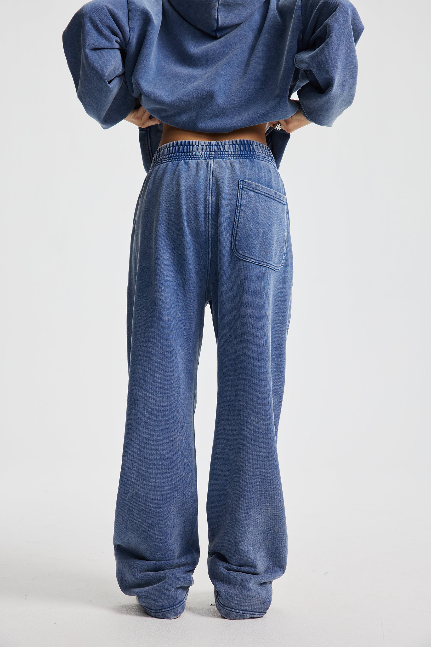 Siggnia Horizon Oversized Pants