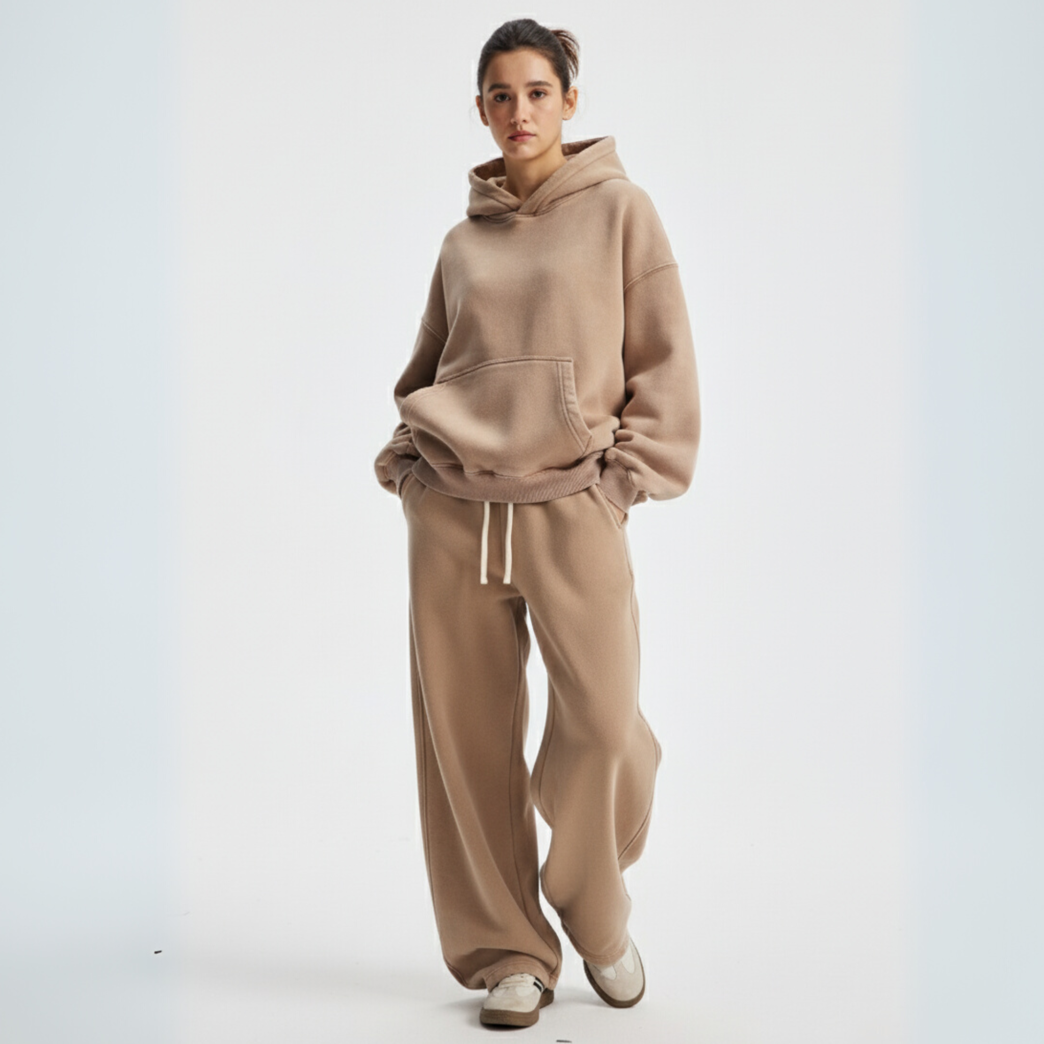 Siggnia Arc Wide-Leg Joggers