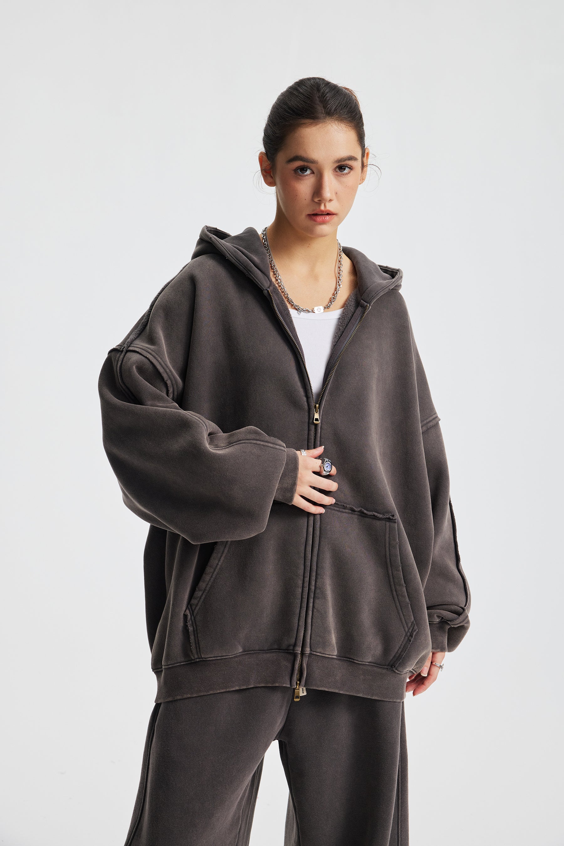 Siggnia Nova Oversized Zip up Hoodie